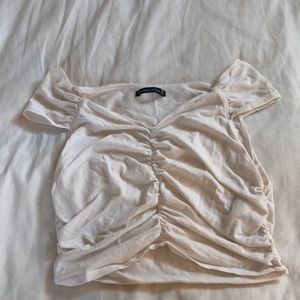 abercrombie and fitch ruched short sleeve crop top 🌾